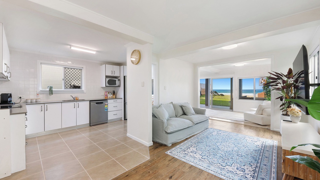 Photo of Livingroom in Palm Beach