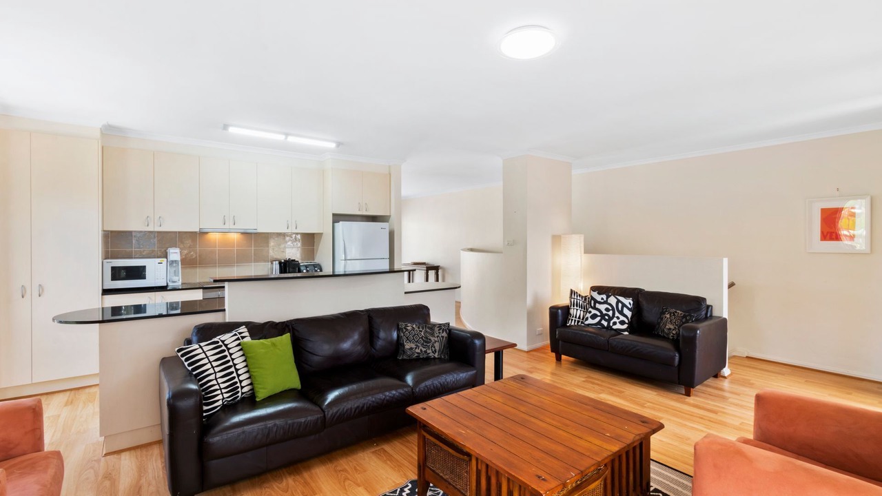 Photo of Livingroom in Long Beach