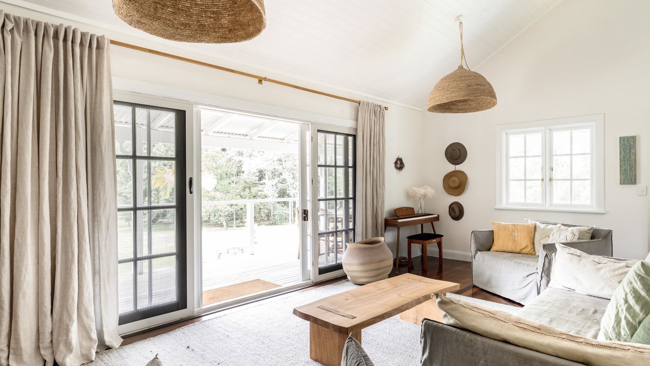 Photo of Livingroom in Coopers Shoot