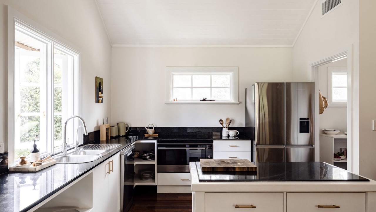 Photo of Kitchen in Coopers Shoot