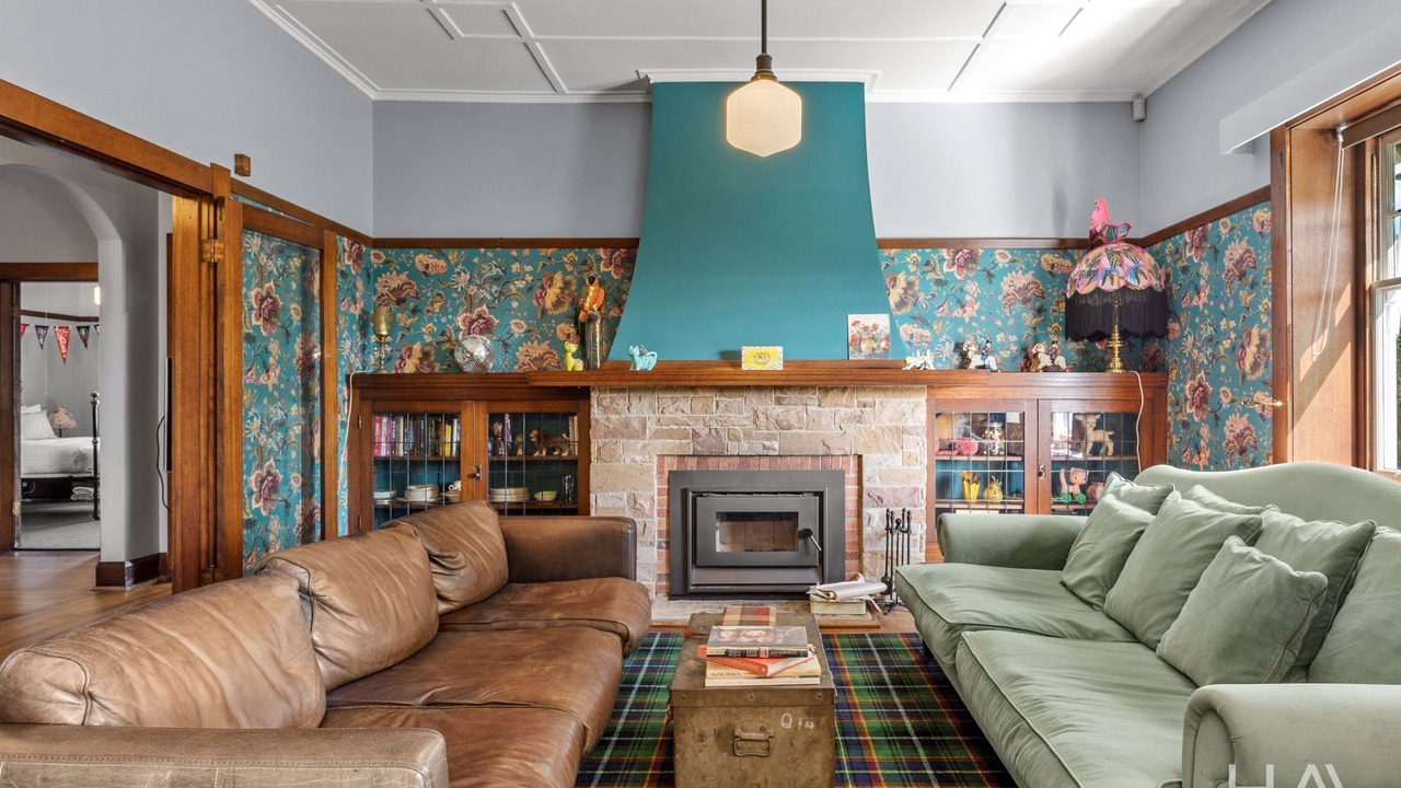 Photo of Livingroom in East Launceston