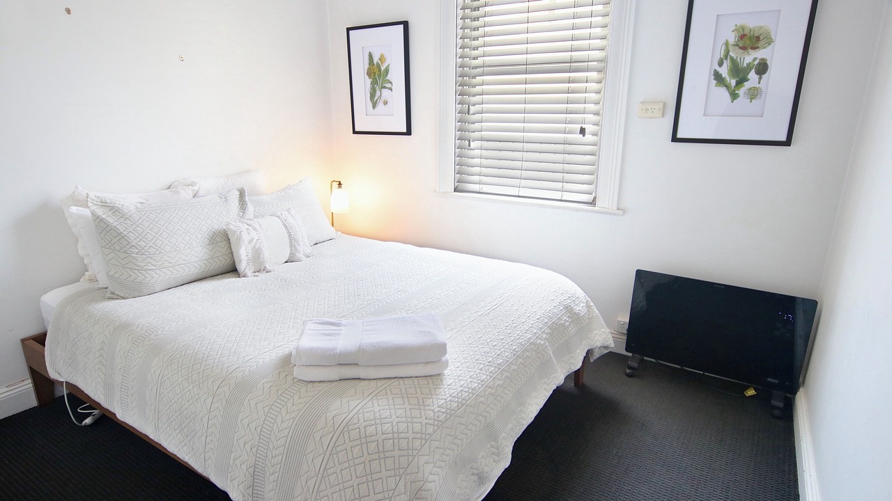 Photo of Bedroom in Orange