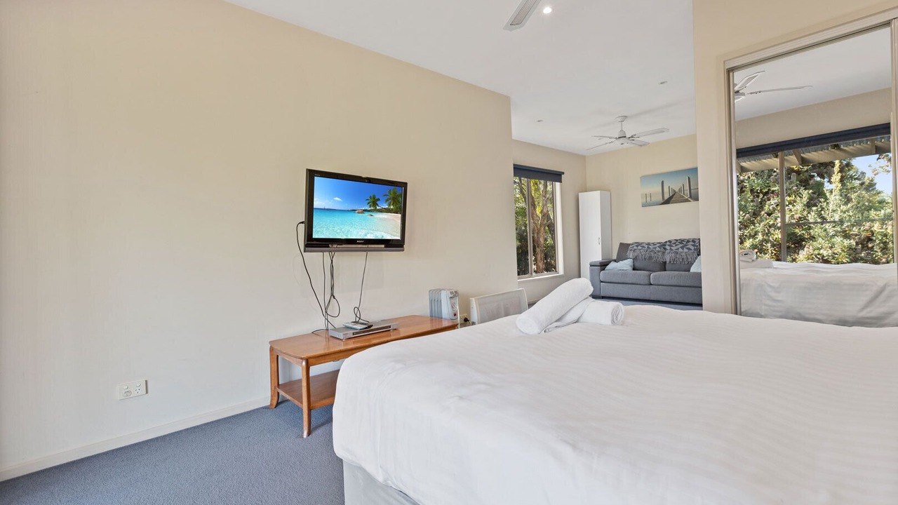 Photo of Bedroom in Forge Creek