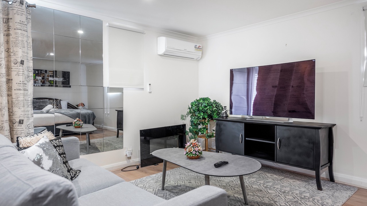 Photo of Livingroom in Narrabundah