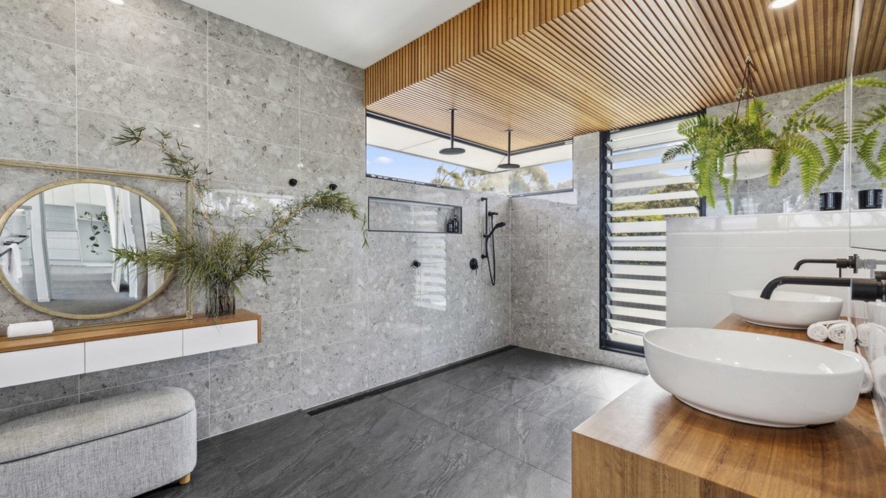 Photo of Bathroom in Korora