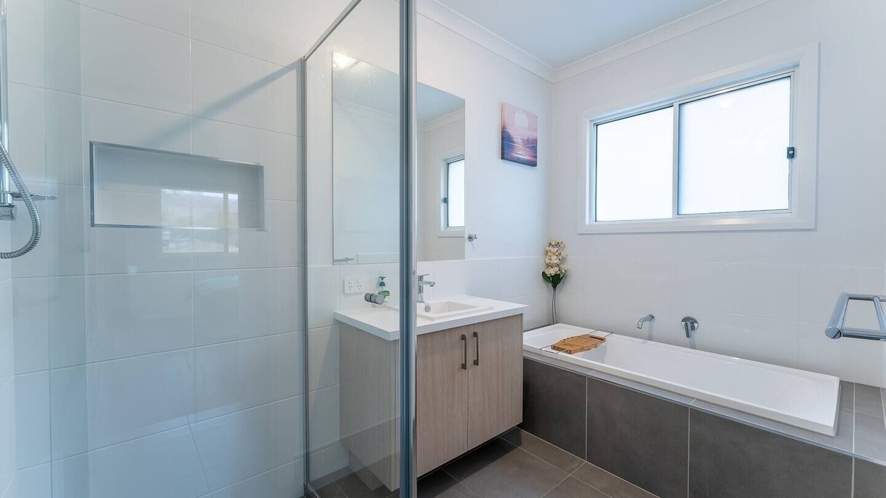 Photo of Bathroom in Porepunkah