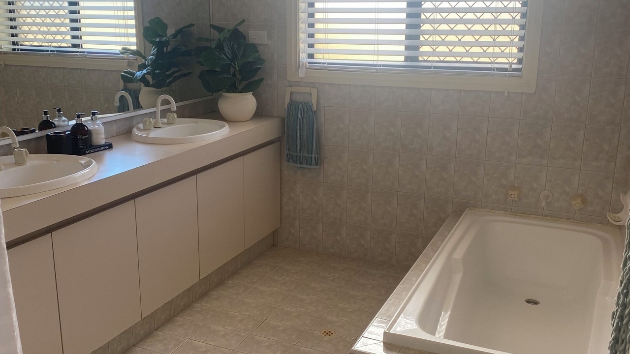 Photo of Bathroom in Rockingham