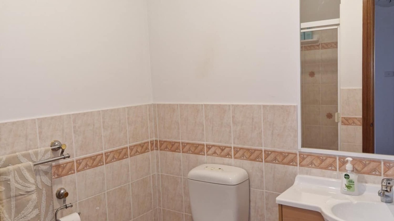 Photo of Bathroom in Shell Cove