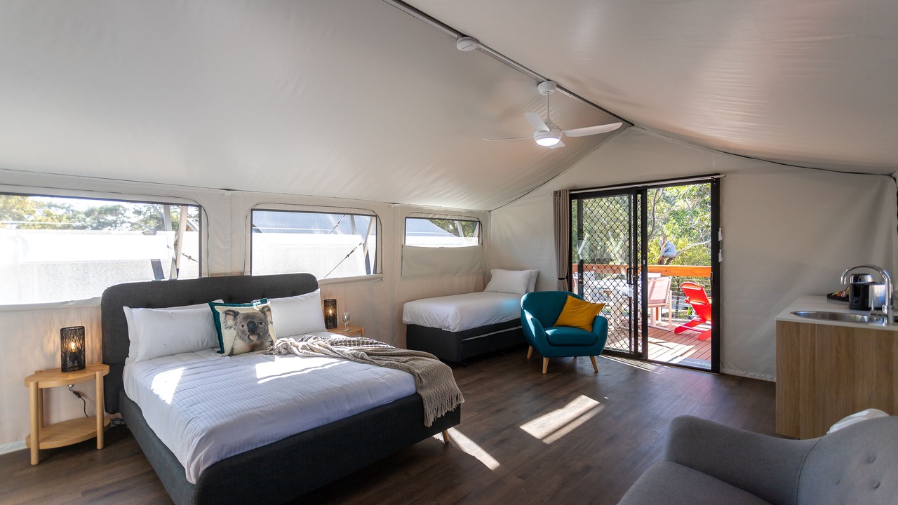 Photo of Bedroom in One Mile