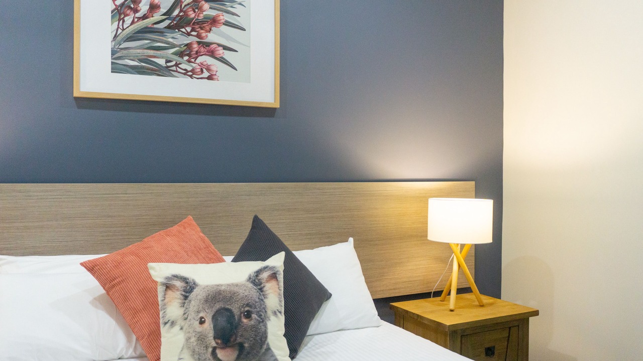 Photo of Bedroom in One Mile