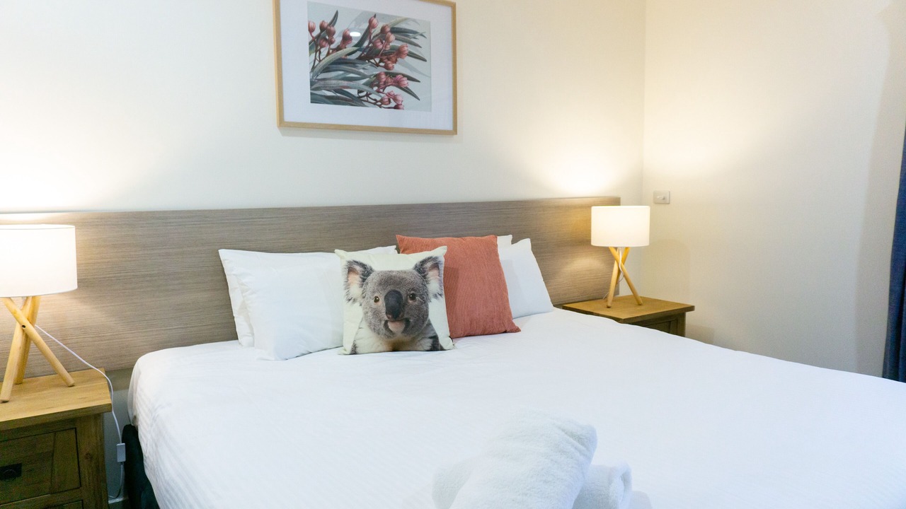 Photo of Bedroom in One Mile