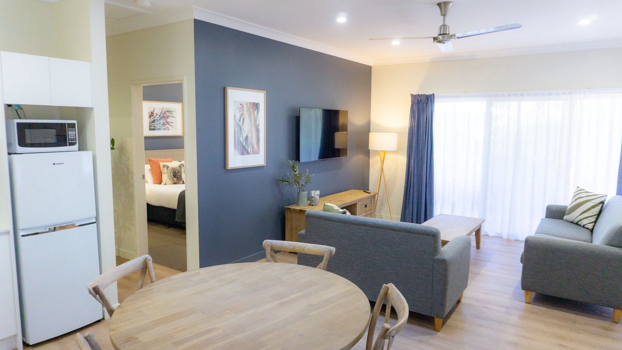 Photo of Livingroom in One Mile