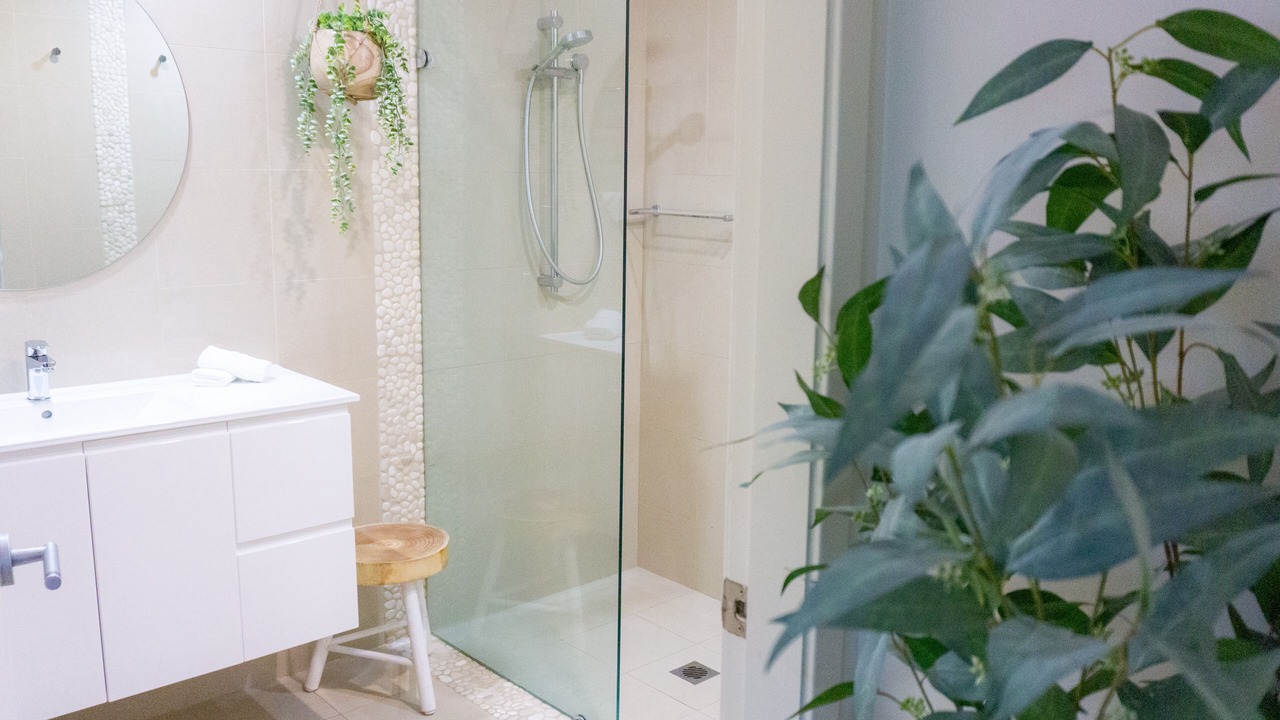 Photo of Bathroom in One Mile