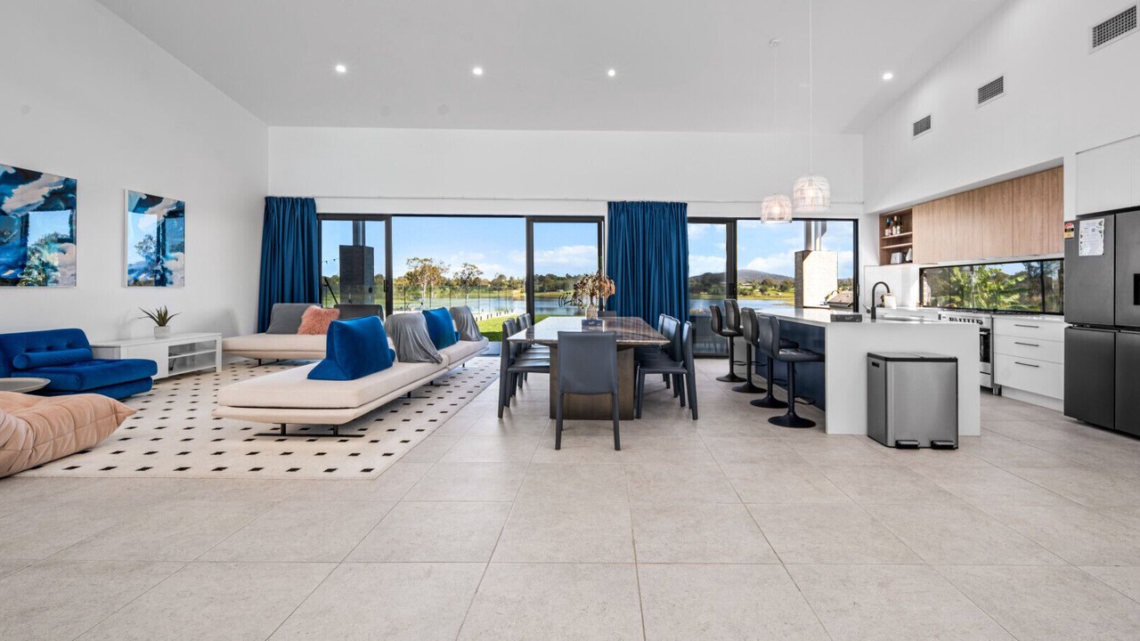 Photo of Livingroom in Tamborine