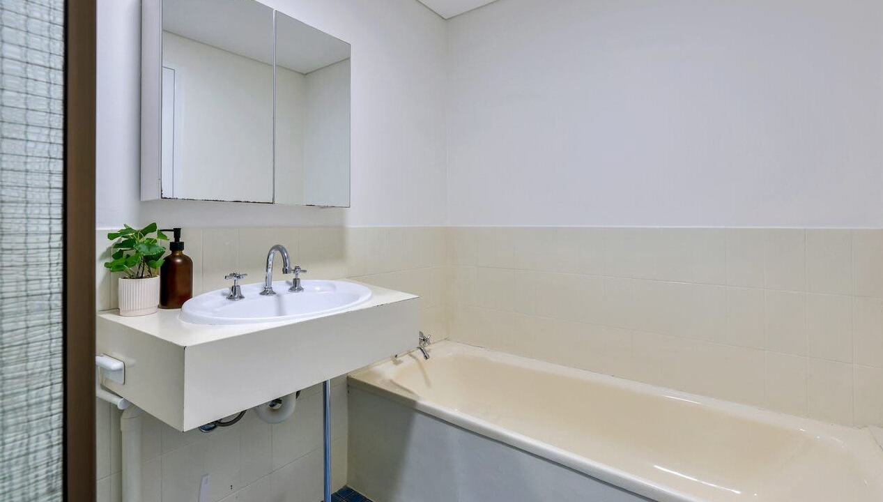 Photo of Bathroom in Darwin City Centre