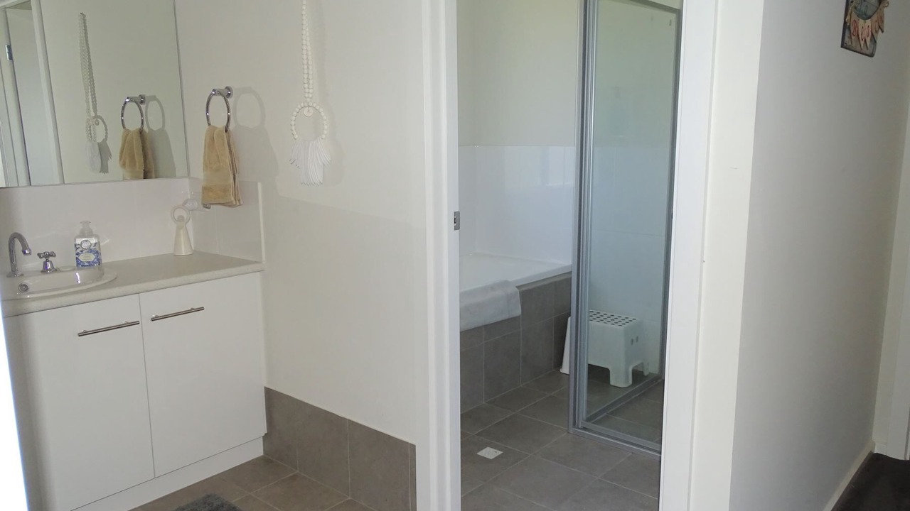 Photo of Bathroom in Moonta Bay