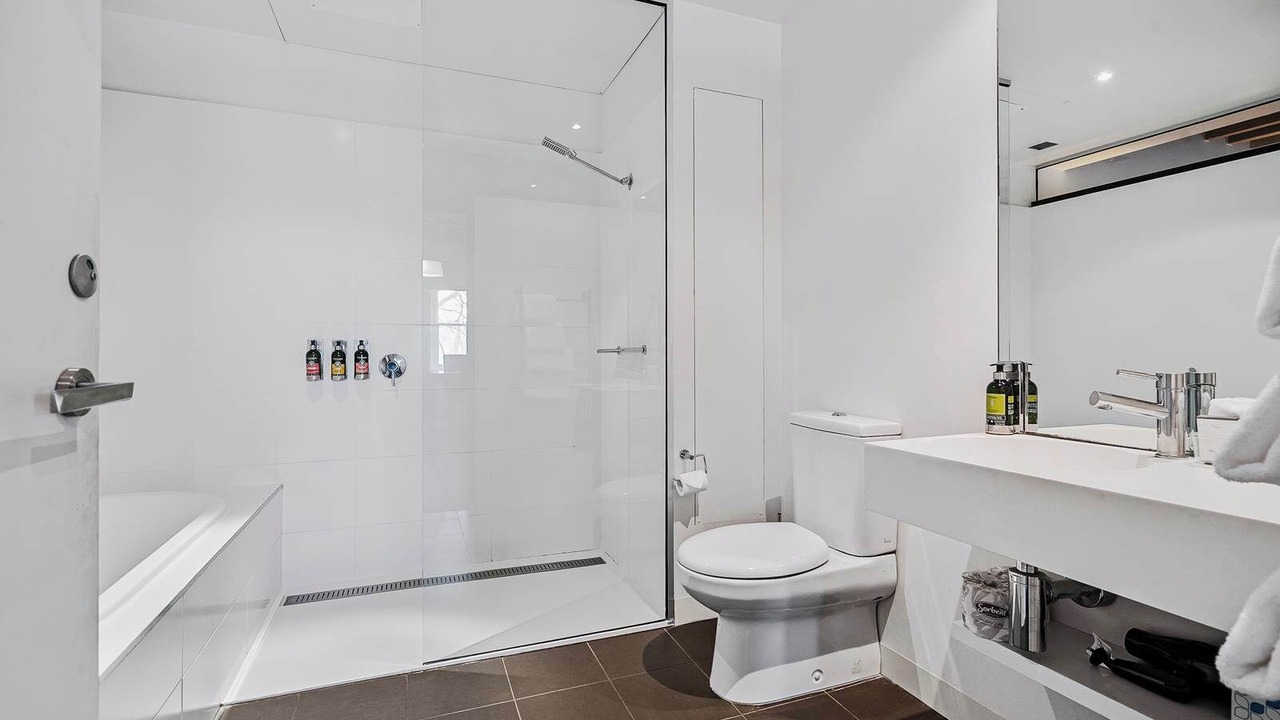 Photo of Bathroom in Sullivan's Cove