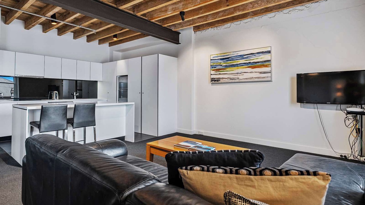 Photo of Livingroom in Sullivan's Cove