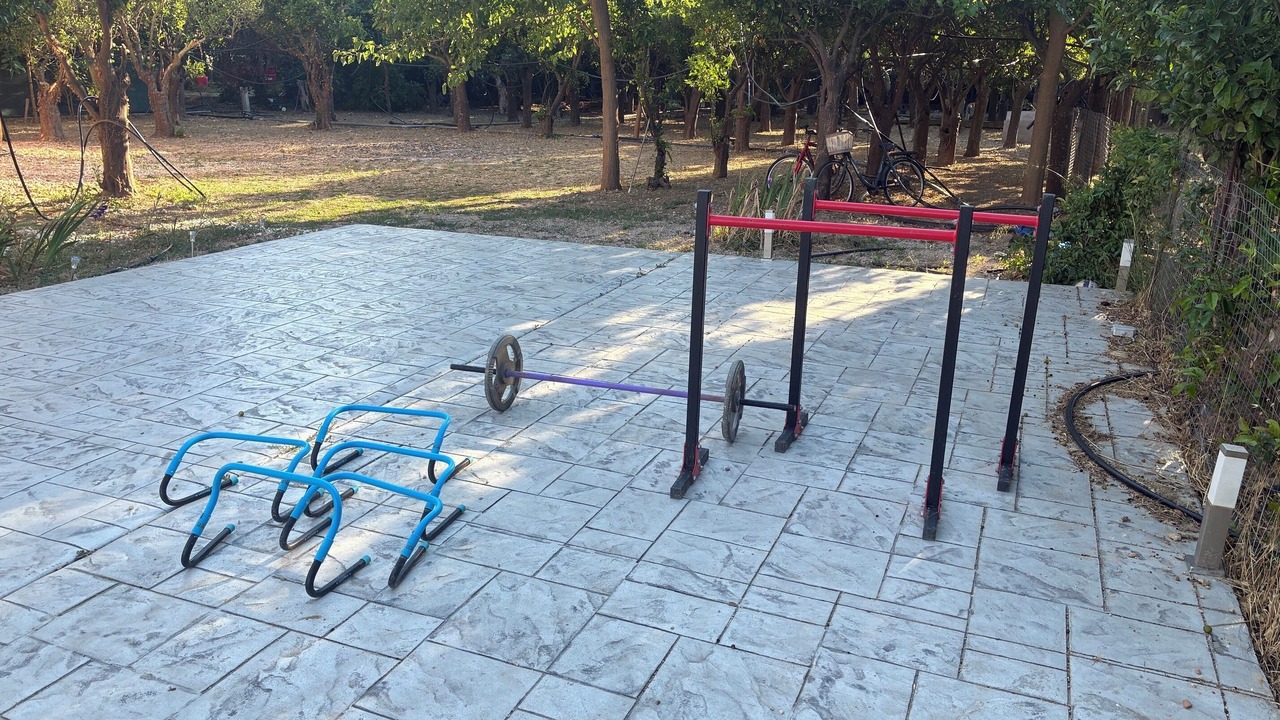 Photo of Outdoor in Kambos