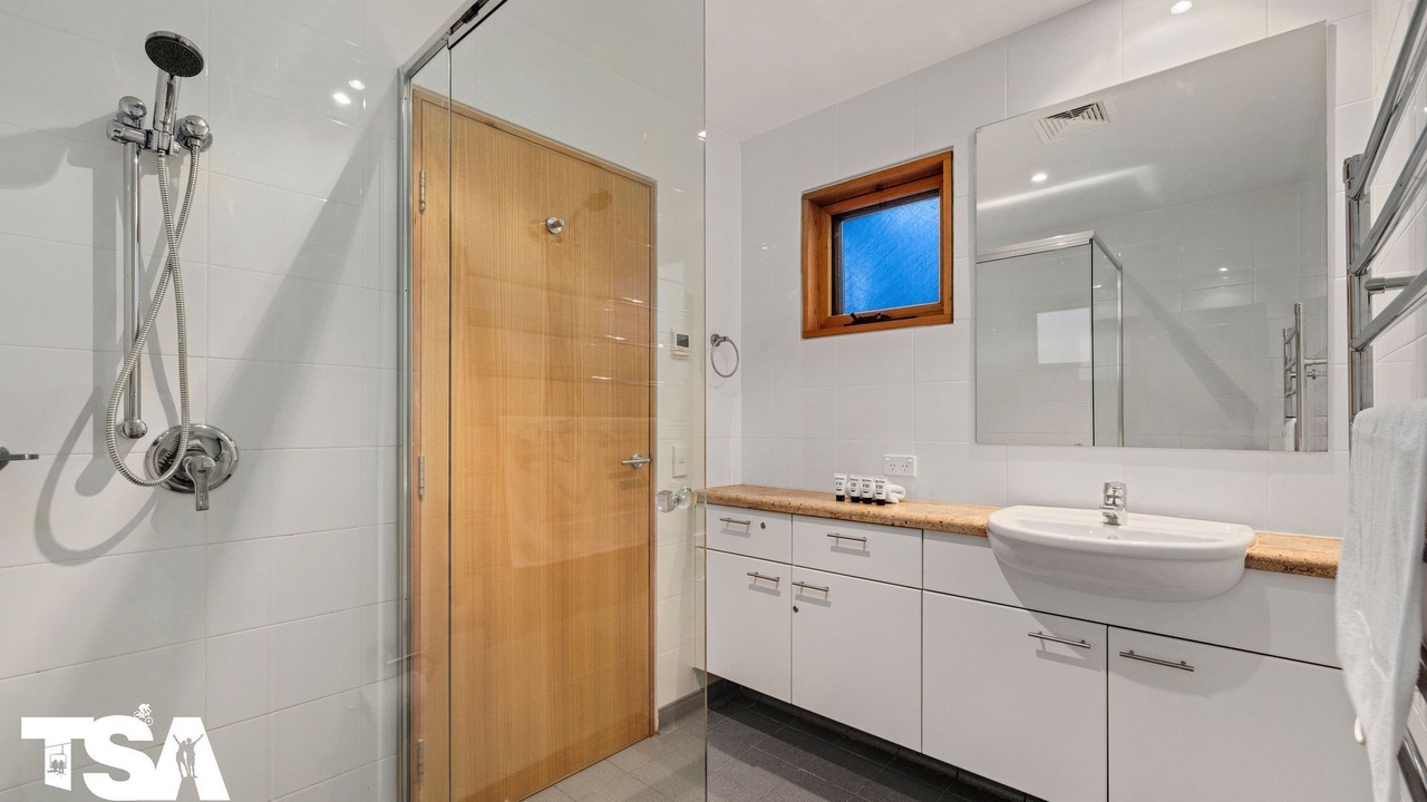 Photo of Bathroom in Thredbo