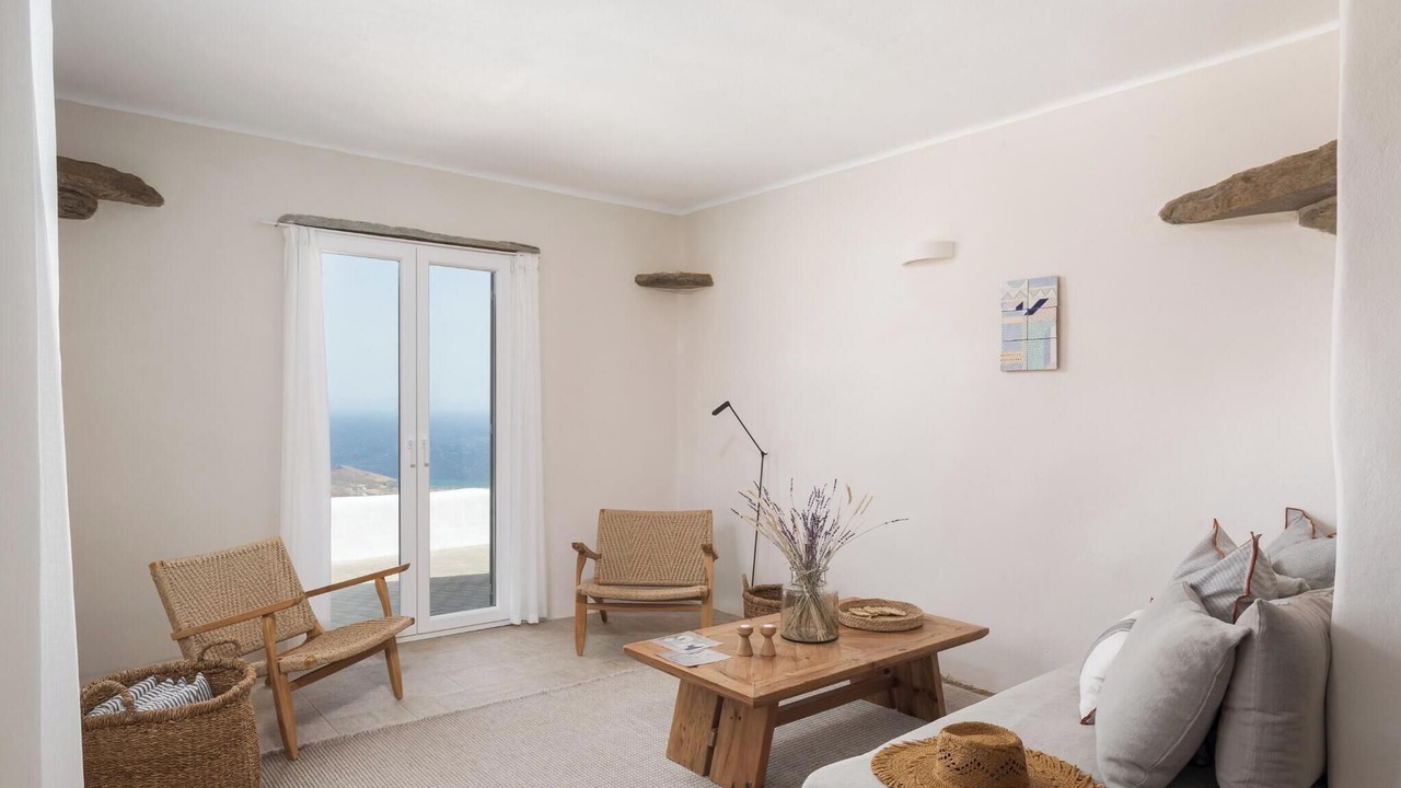 Photo of Livingroom in Tinos