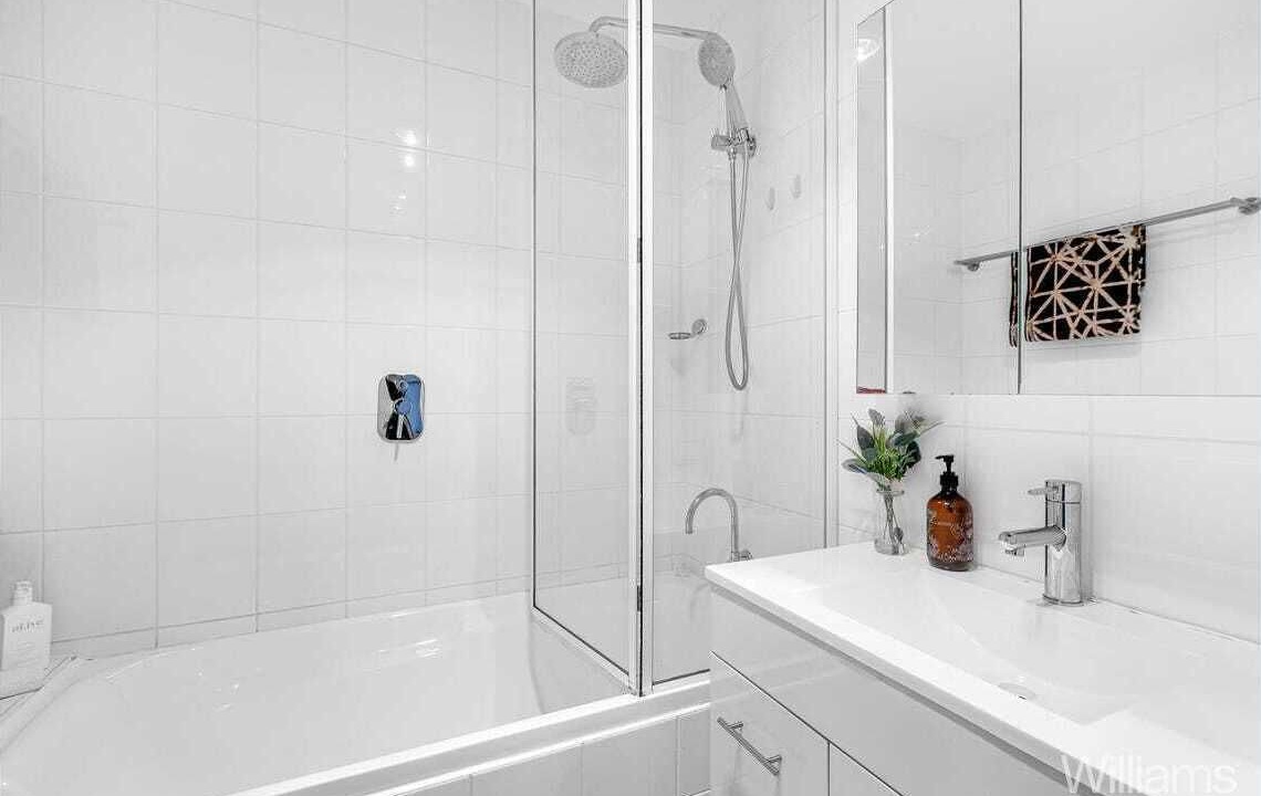 Photo of Bathroom in Williamstown