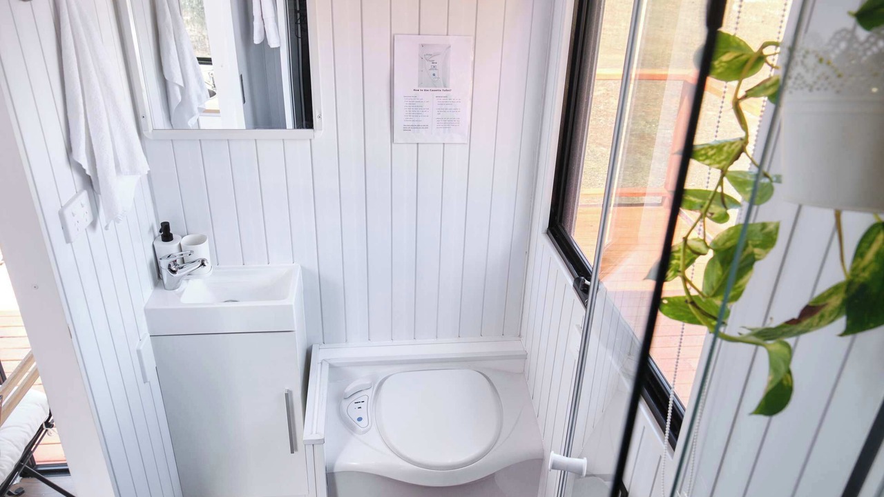 Photo of Bathroom in Hallett