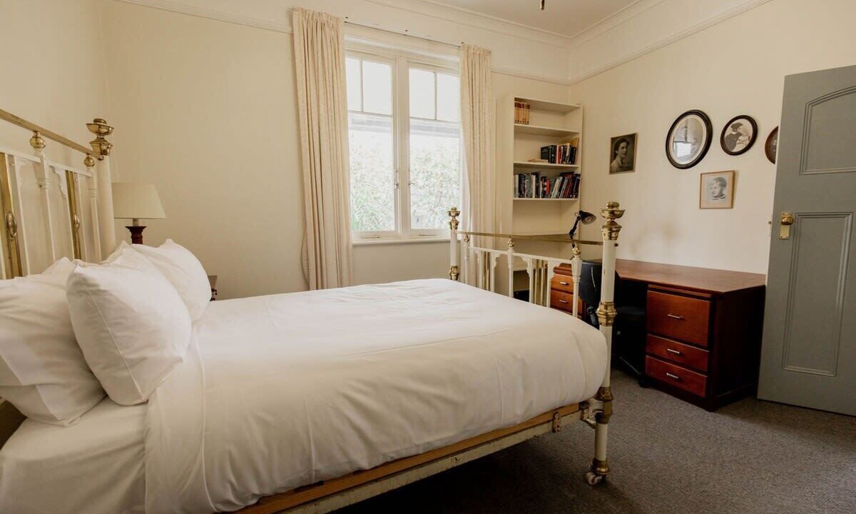 Photo of Bedroom in Sandy Bay