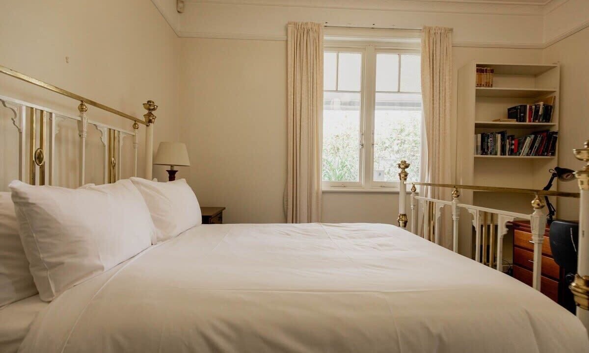 Photo of Bedroom in Sandy Bay