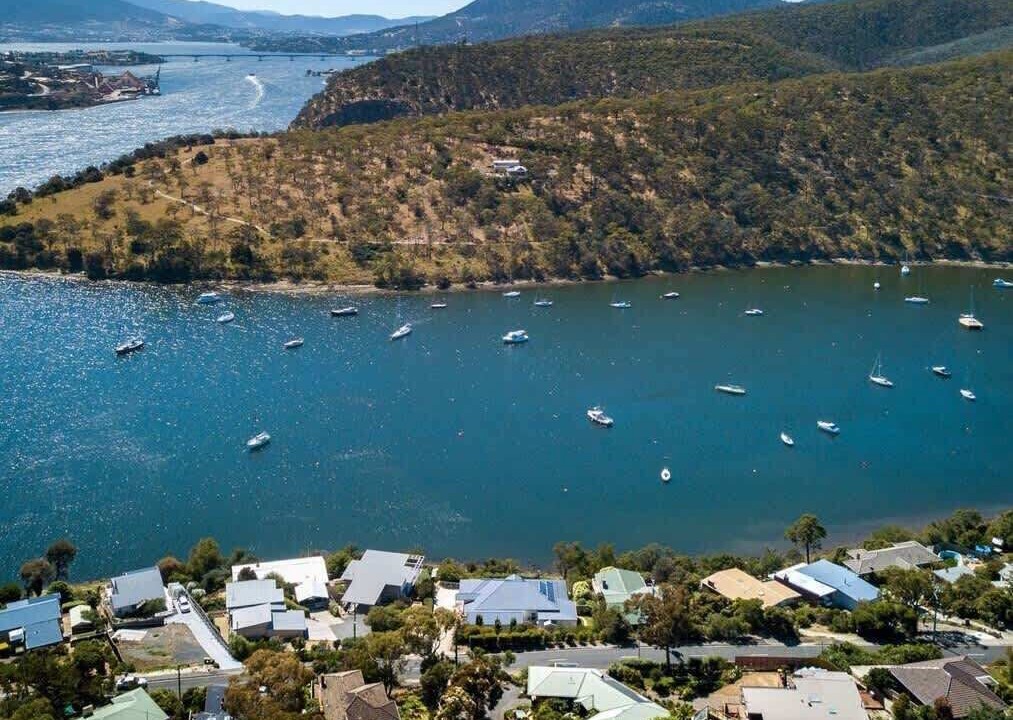 Photo of Outdoor in Geilston Bay