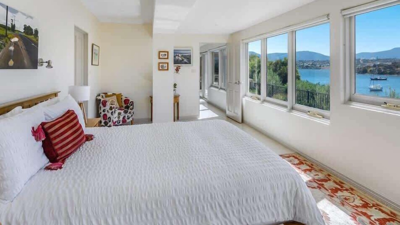 Photo of Bedroom in Geilston Bay