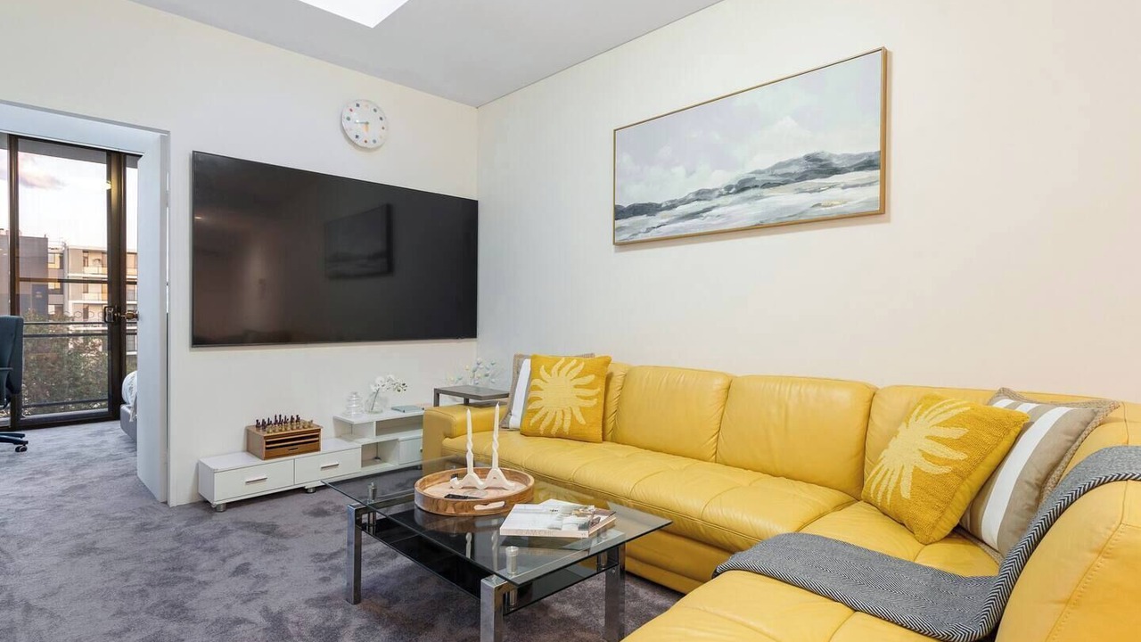 Photo of Livingroom in Wentworth Point