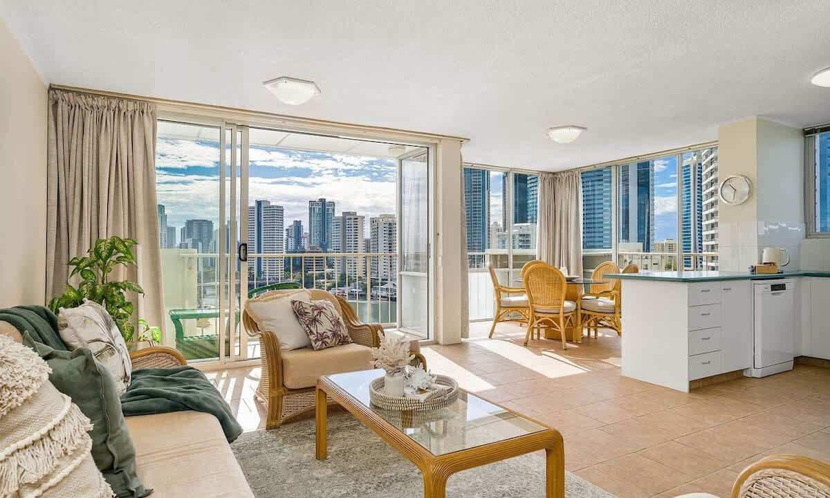 Photo of Livingroom in Surfers Paradise