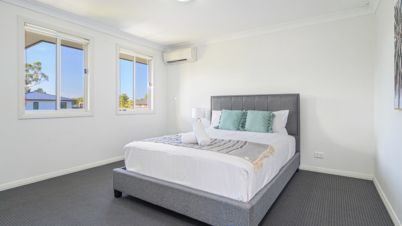Photo of Bedroom in Colebee