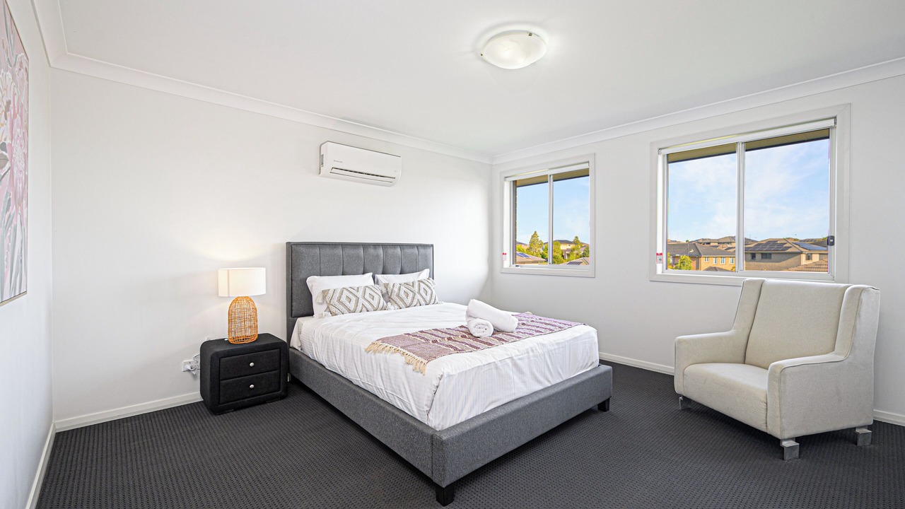 Photo of Bedroom in Colebee
