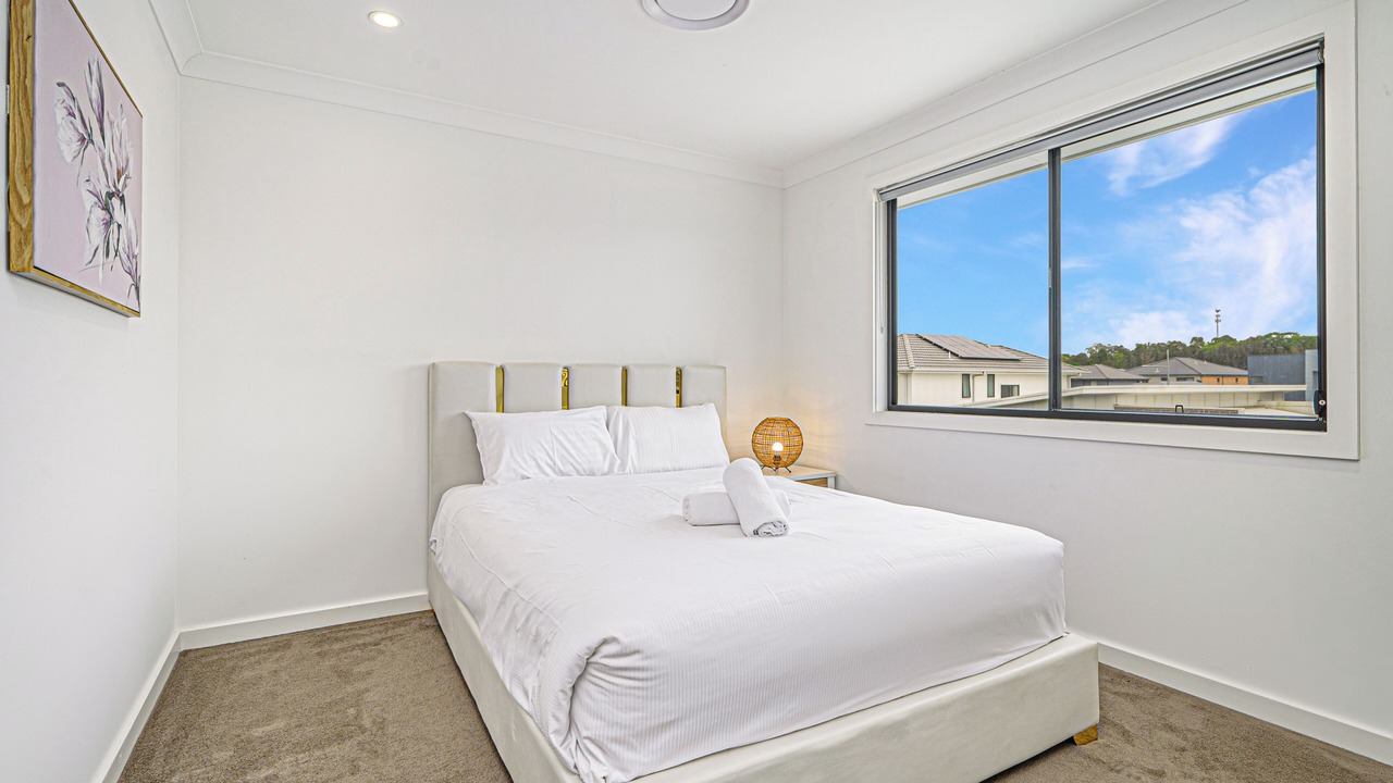 Photo of Bedroom in Catherine Field