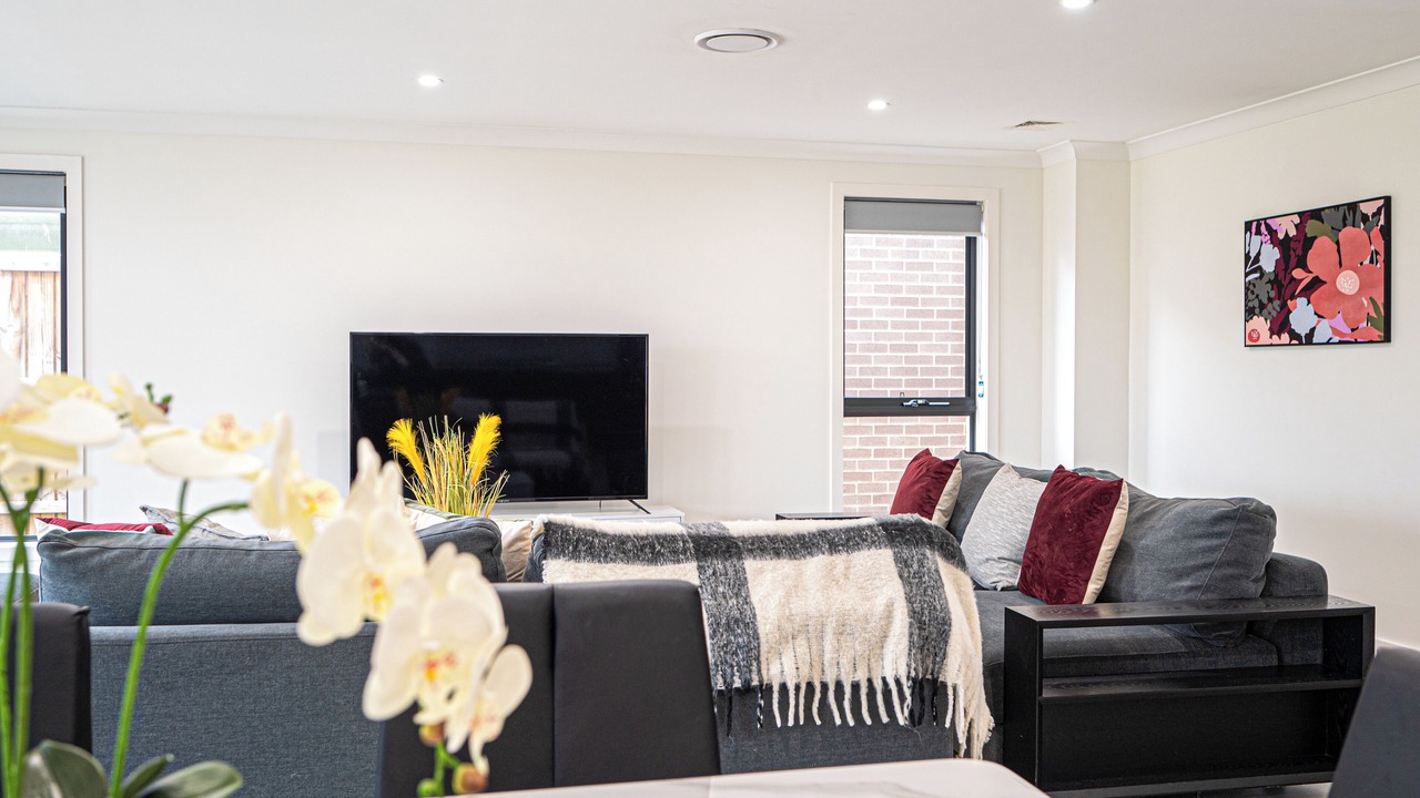 Photo of Livingroom in Catherine Field