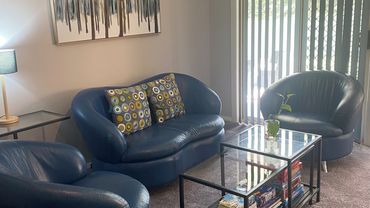Photo of Livingroom in Oberon