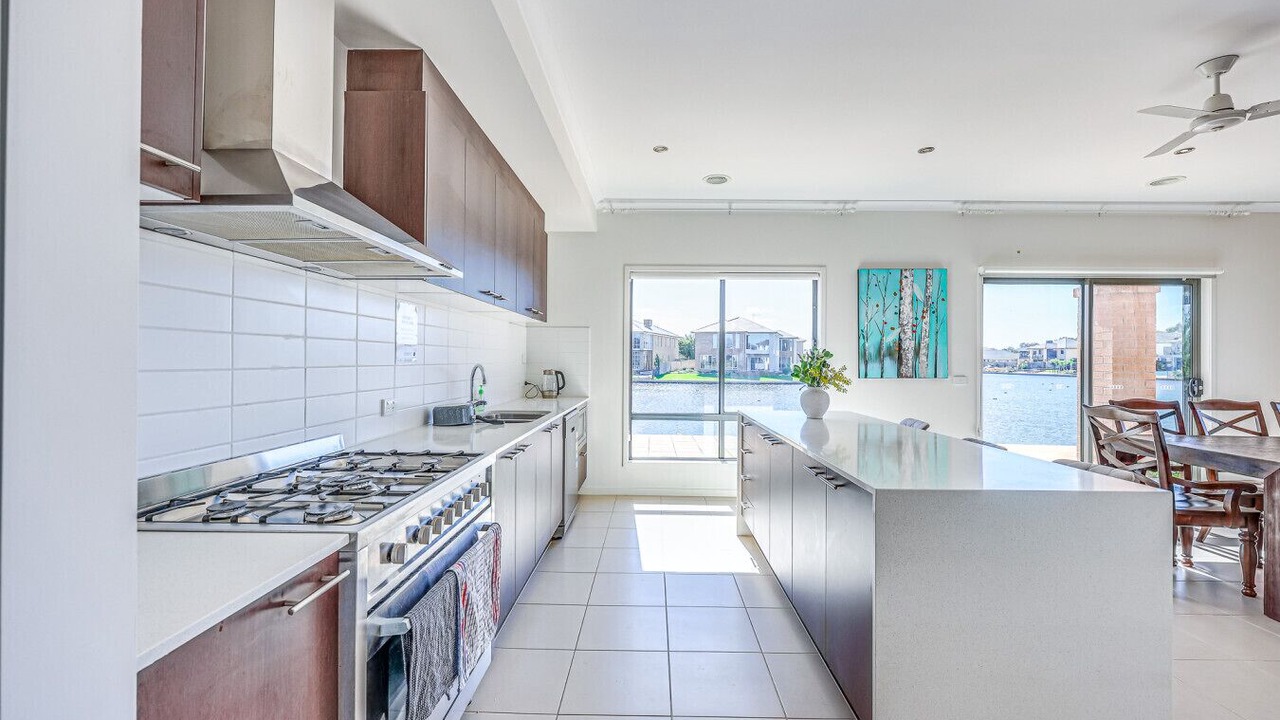 Photo of Kitchen in Sanctuary Lakes