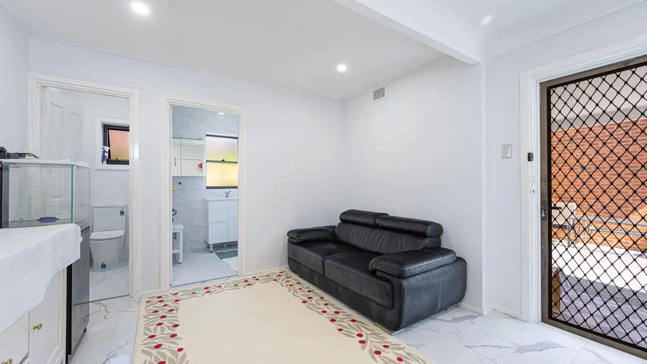 Photo of Livingroom in Belmore