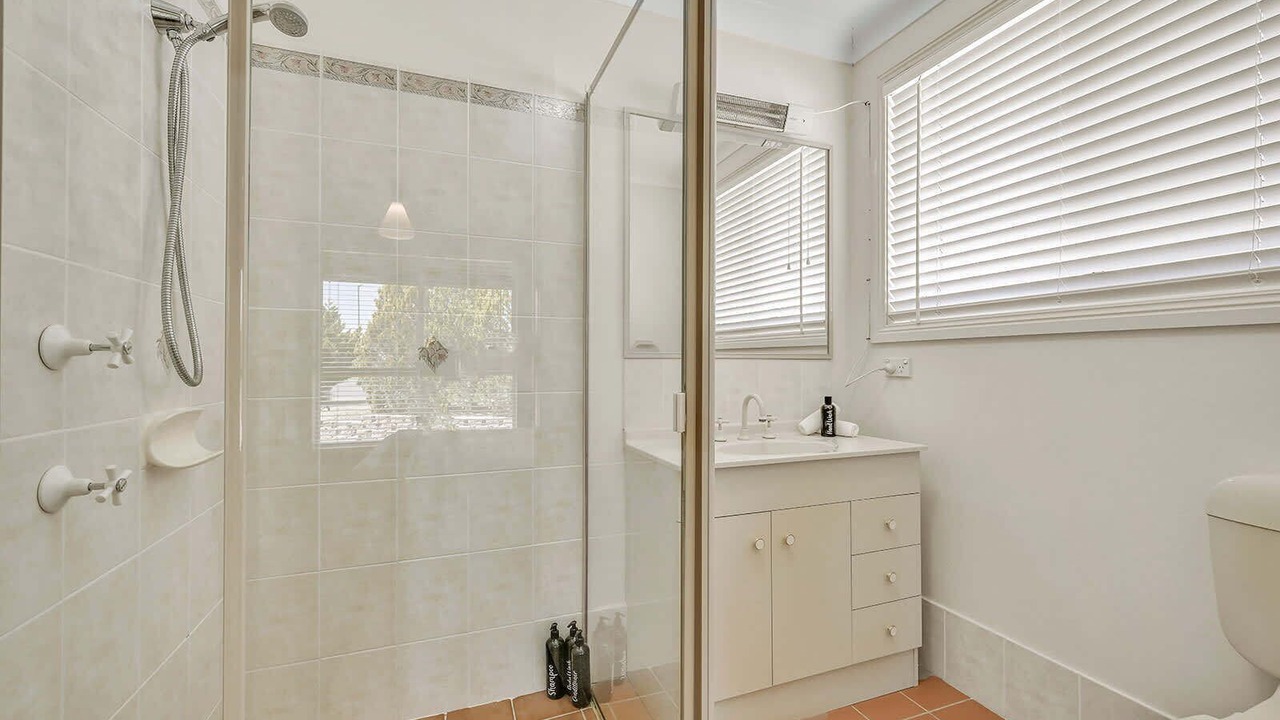 Photo of Bathroom in Llanarth