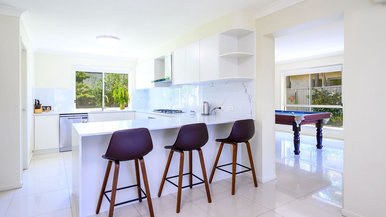 Photo of Others in Helensvale