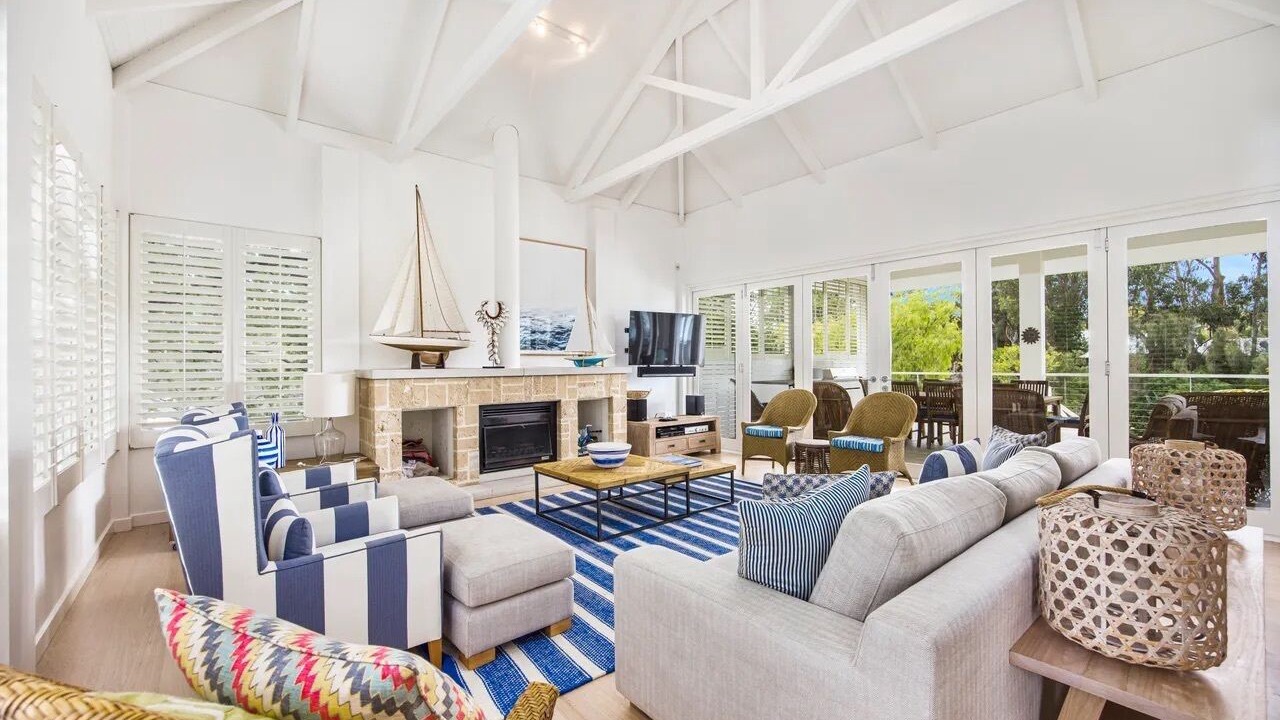 Photo of Livingroom in Portsea