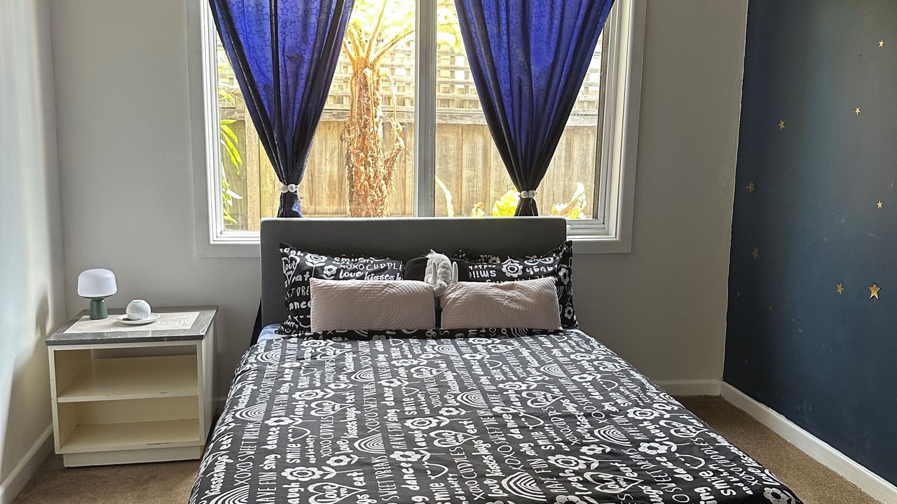 Photo of Bedroom in Werribee