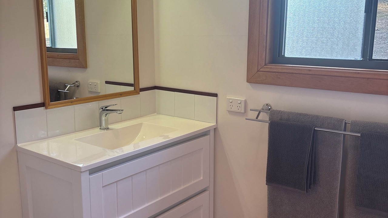 Photo of Bathroom in Ellenborough