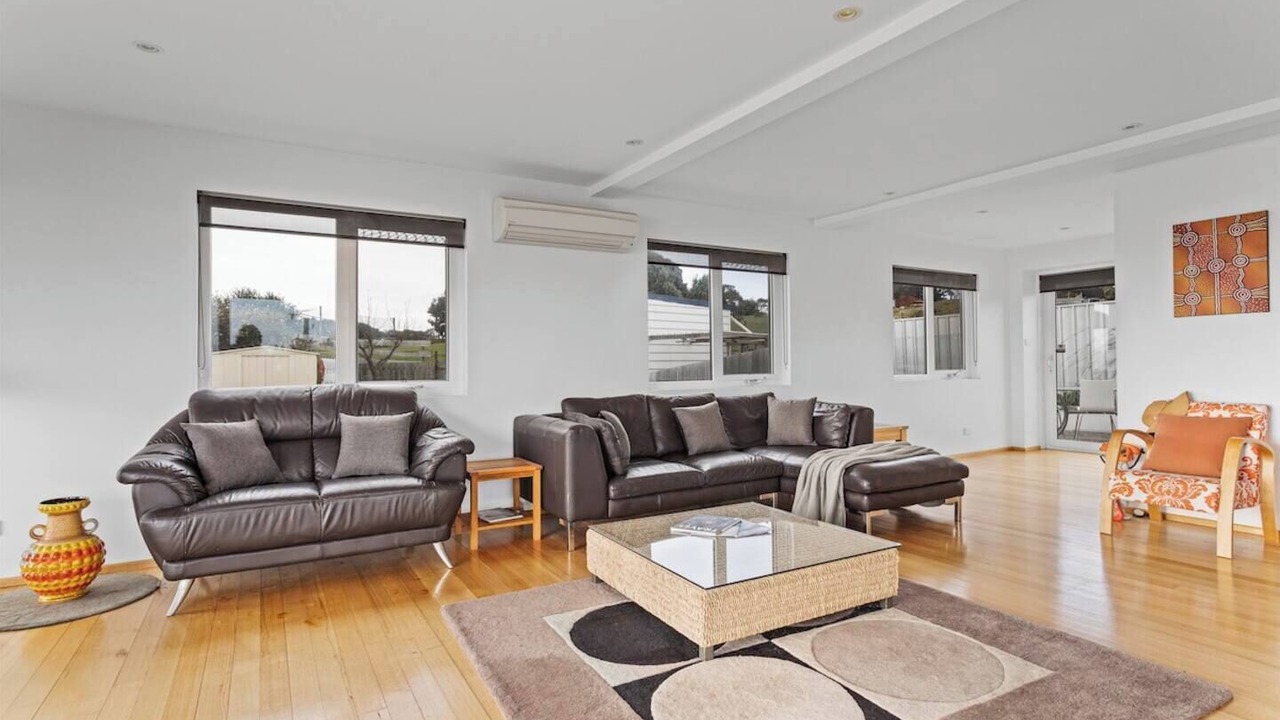 Photo of Livingroom in Opossum Bay