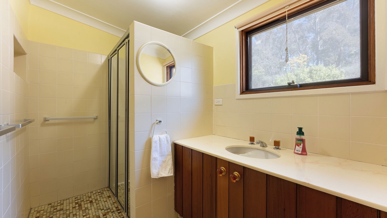 Photo of Bathroom in Oberon