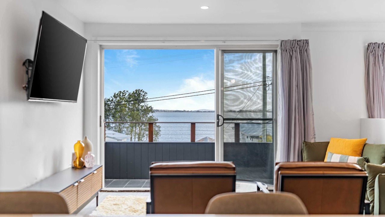 Photo of Livingroom in Buff Point