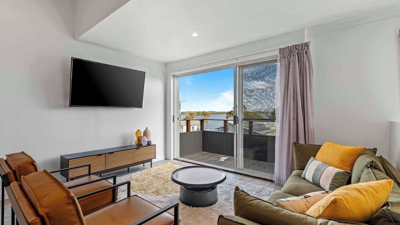 Photo of Livingroom in Buff Point
