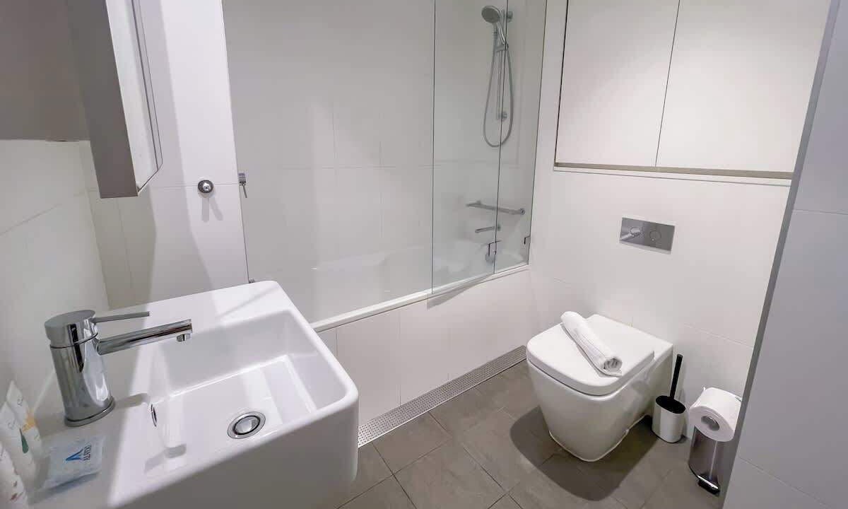 Photo of Bathroom in Docklands